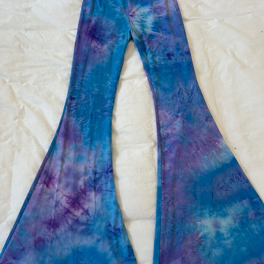 Women’s small Tie-Dye Flared Bottoms